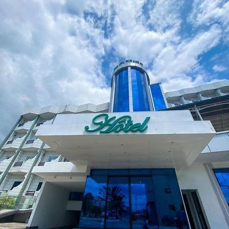 Hotel Vallee Des Princes Douala Luaran gambar